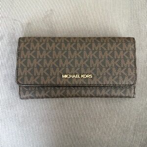 Michael Kors Logo Trifold Wallet